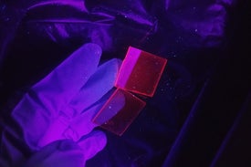 فريق بحثي بقيادة مصرية يكشف أسرار مادة البيروفسكايت المثيرة