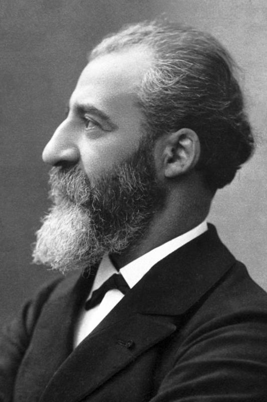 نوبل الكيمياء عام 1906.. "مواسان" الرجل الذي قتلته اكتشافاته
