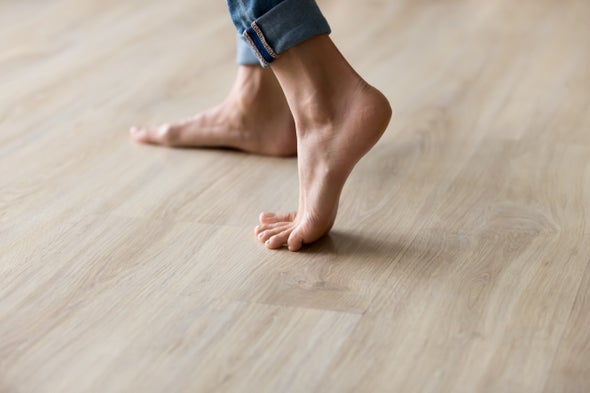 مُستشعرات الأقدام تُحدد هويّة الأشخاص من خلال طريقة المشي