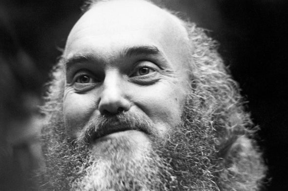 Baba Ram Dass and the Tale of the Acid-Gobbling Guru