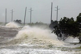 Don't Condemn People Who Don't Evacuate for Hurricane Florence