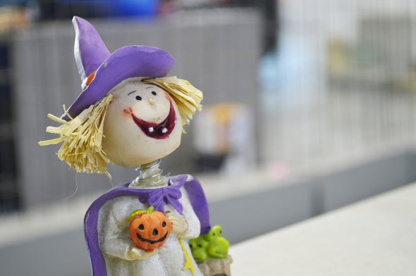 How did purple become a Halloween color?