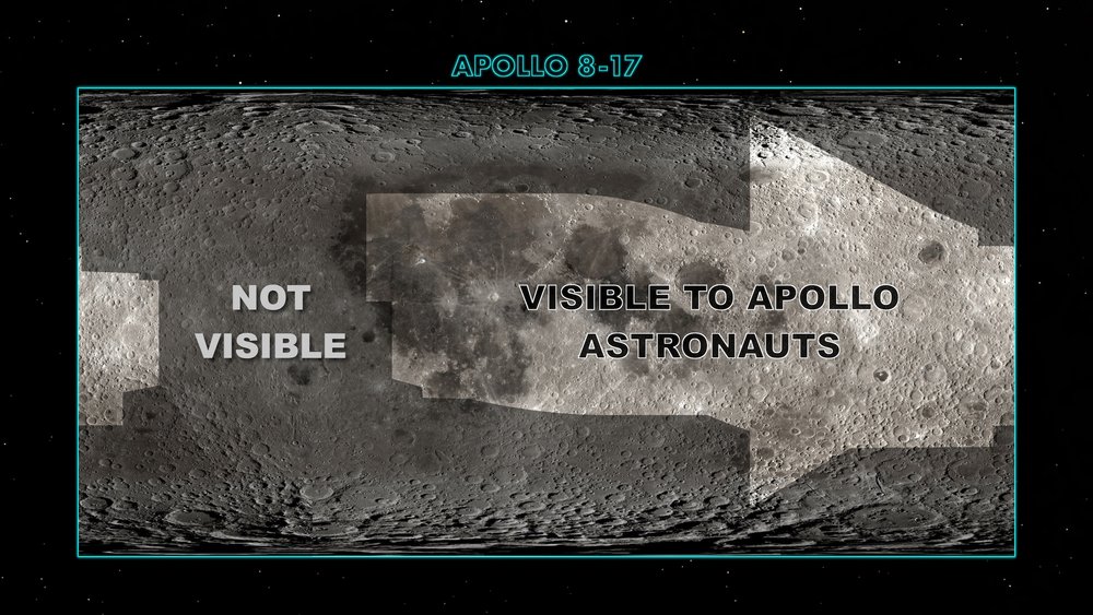 Una animación se centra en un mapa rectangular de toda la superficie de la luna, con una forma irregular más brillante que indica menos de la mitad del terreno que los astronautas han visto directamente.