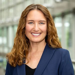 A portrait of Jennifer Shuford.