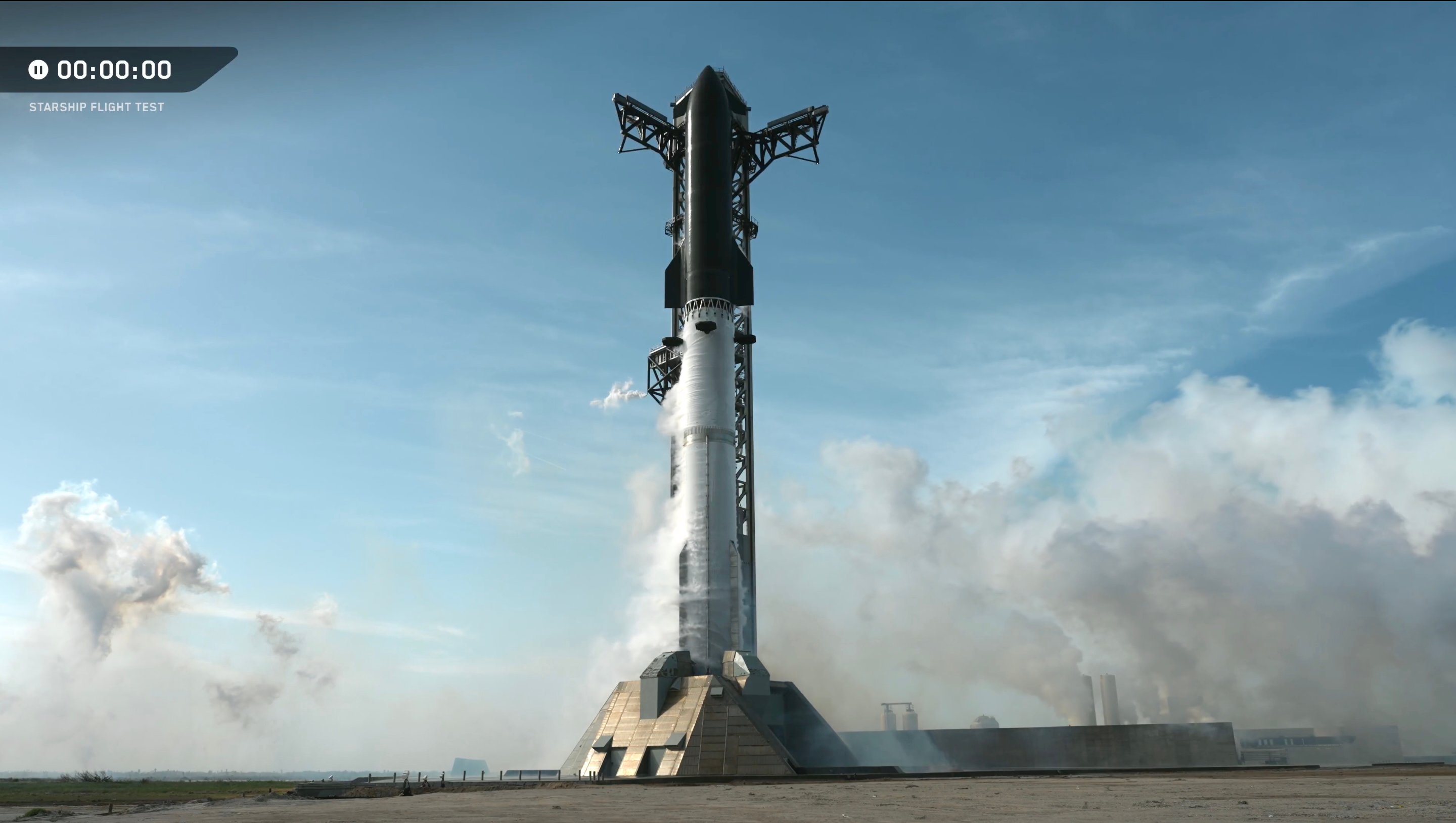 SpaceX hủy phóng tên lửa Starship phút chót do lỗi động cơ, lùi lịch bay thử lần 13