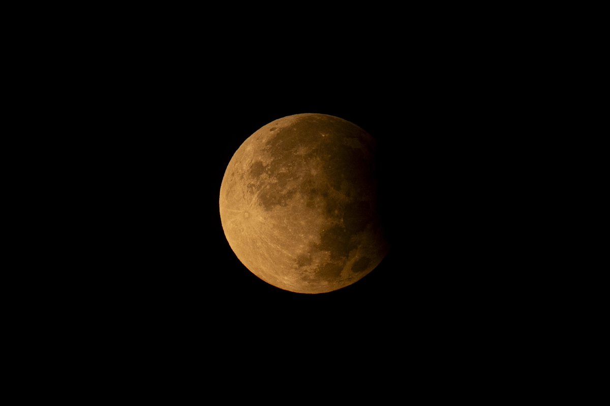 How to see the 2026 ‘blood moon’ eclipse this week