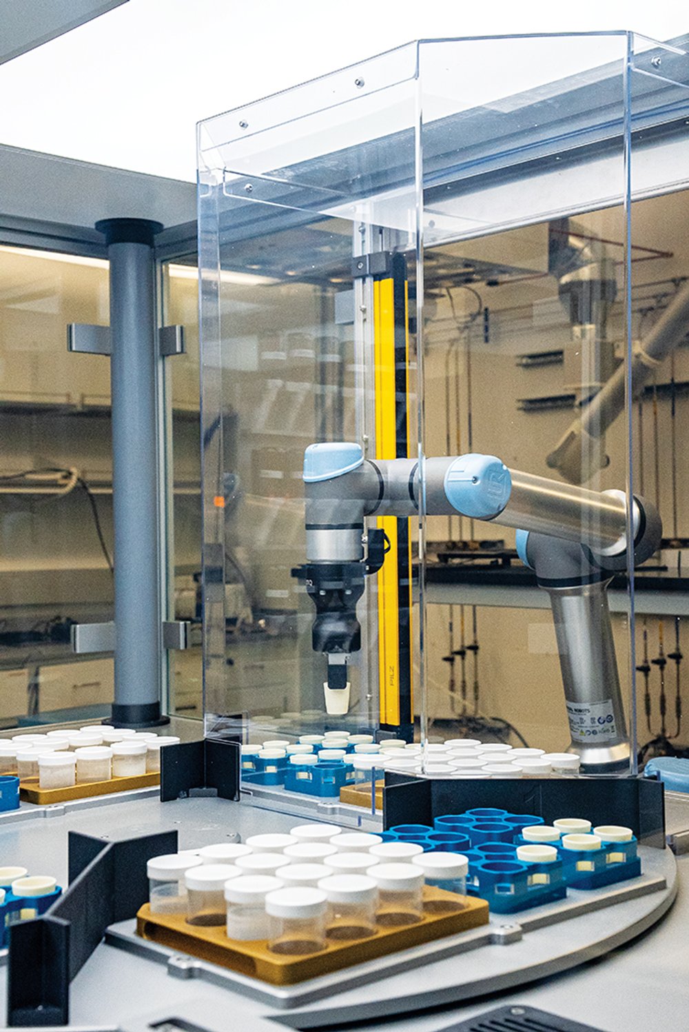 A-Lab robotic gripper