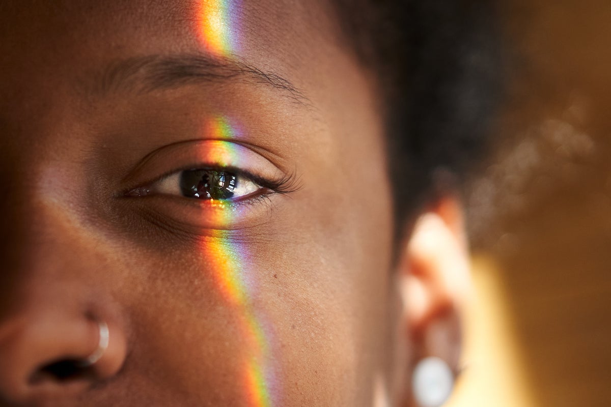A curious secret of color vision revealed by scientists