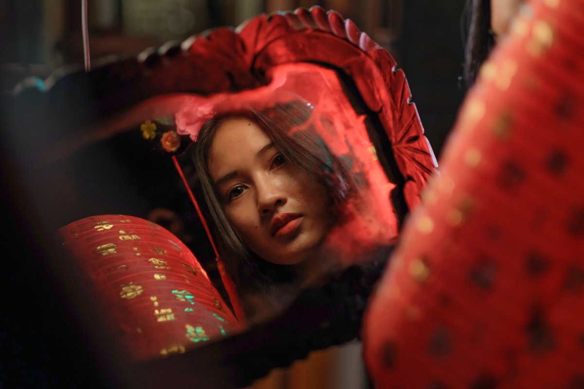Cómo el cerebro puede convertir tu propio reflejo en un rostro irreconocible