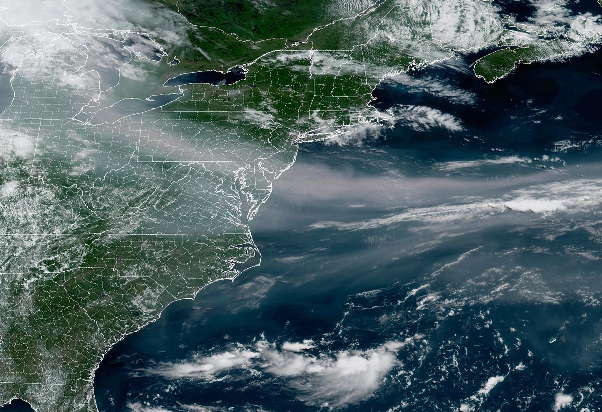 U.S. cities have the worst air quality in the world right now—here’s how to stay safe