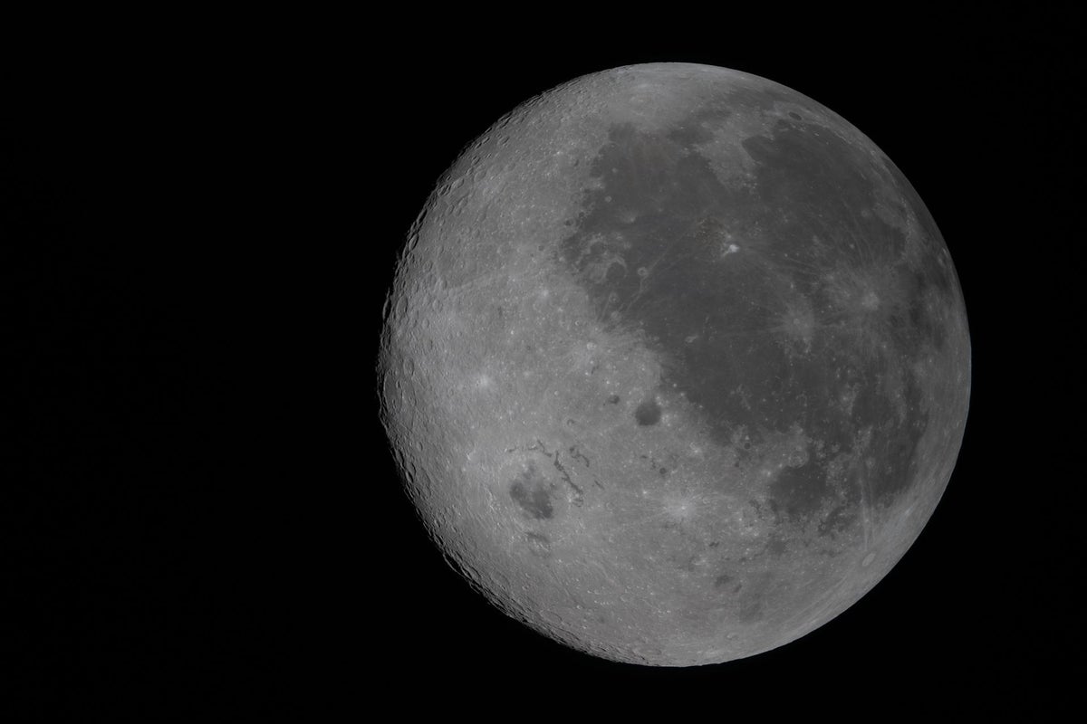An image of the moon