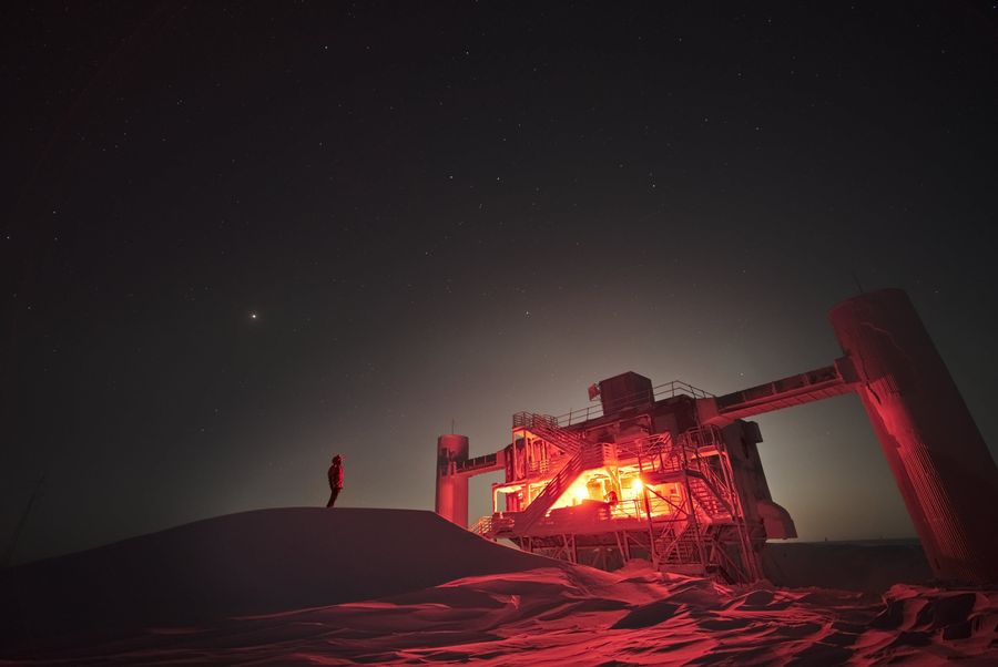 A view of the IceCube neutrino detector in Antarctica.