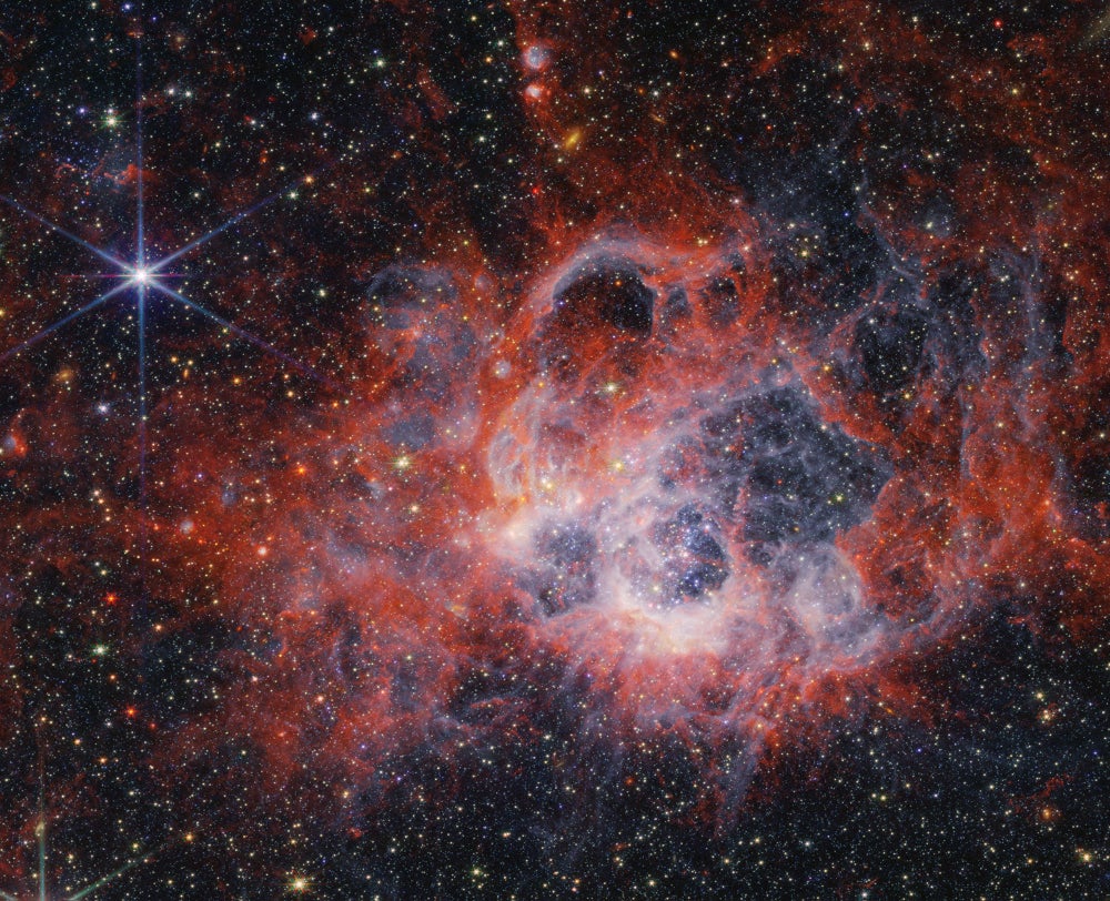 Una alta concentración de estrellas masivas muy jóvenes