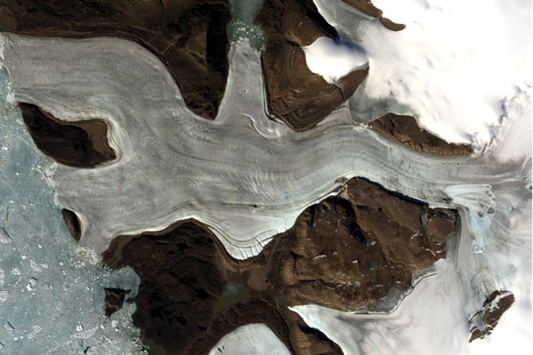 Imagem de satélite mostrando a geleira mais dura e o local de explosão de inundação subglacial