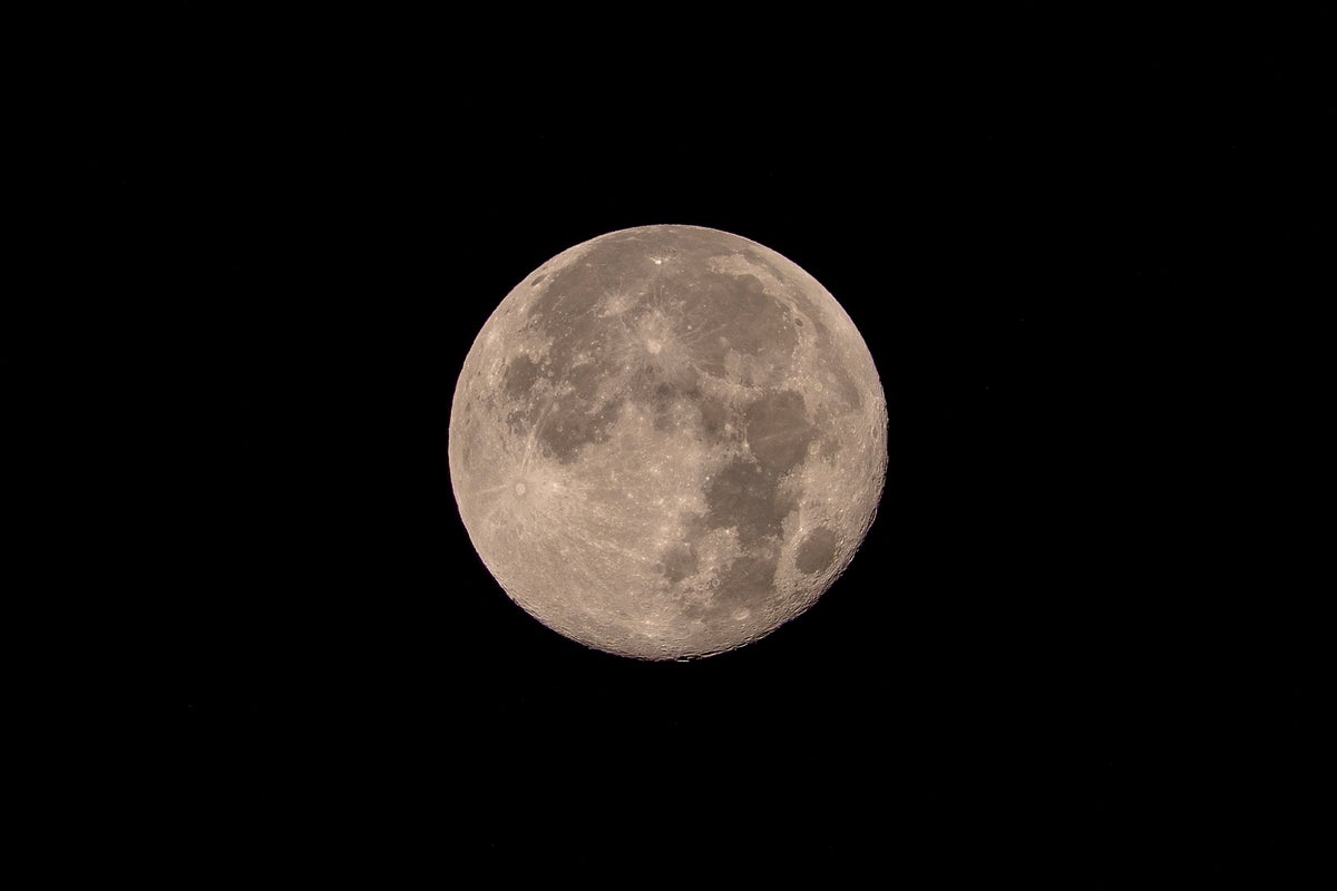 A full moon.