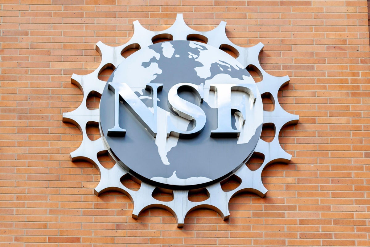 Under Trump, National Science Foundation Cuts Off All Funding to Scientists