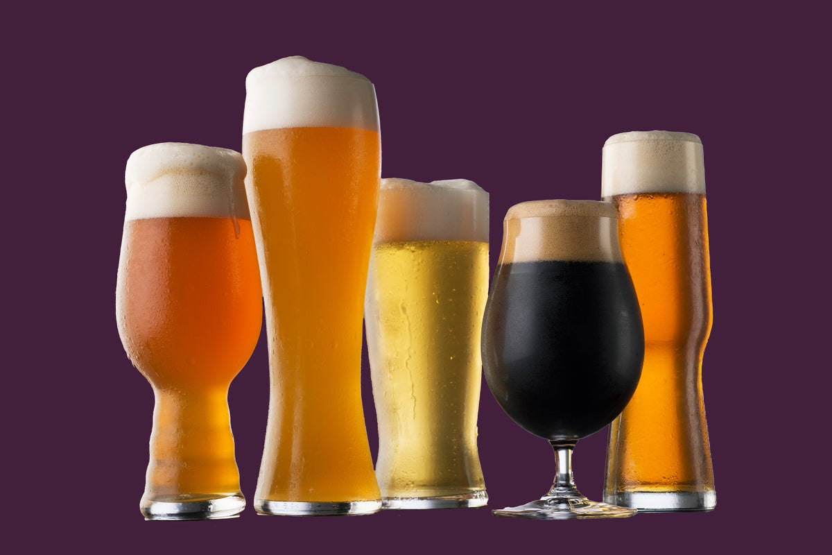 5 beer glasses in various shapes