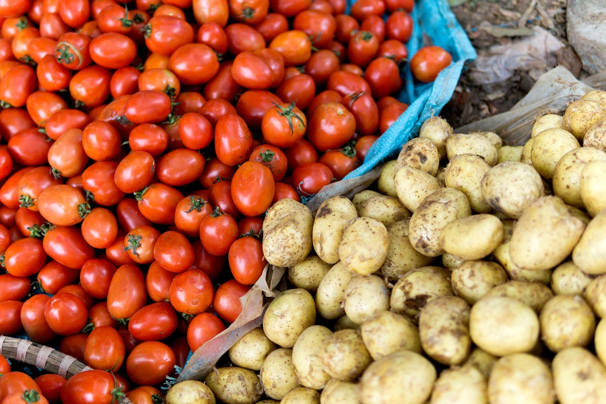 Whole tomatoes and potatoes