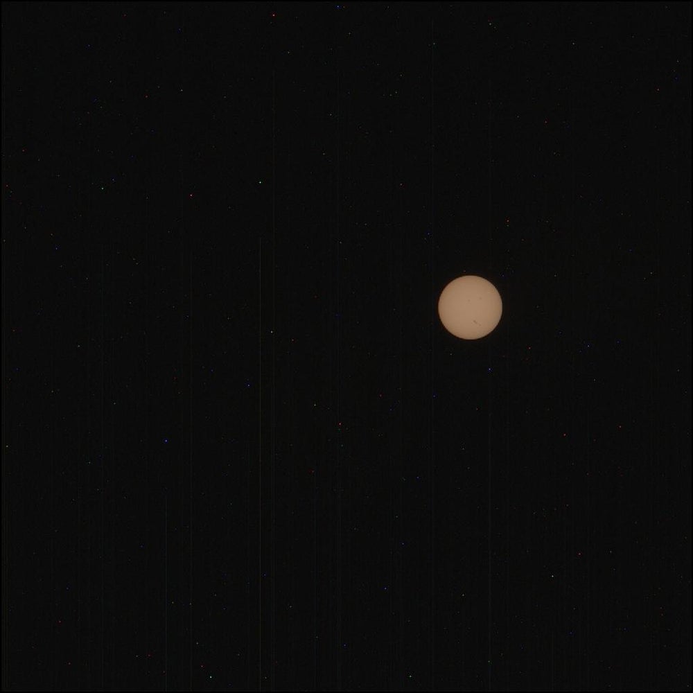 El sol fotografiado por el rover Mars Perseverance de la NASA el 25 de noviembre.
