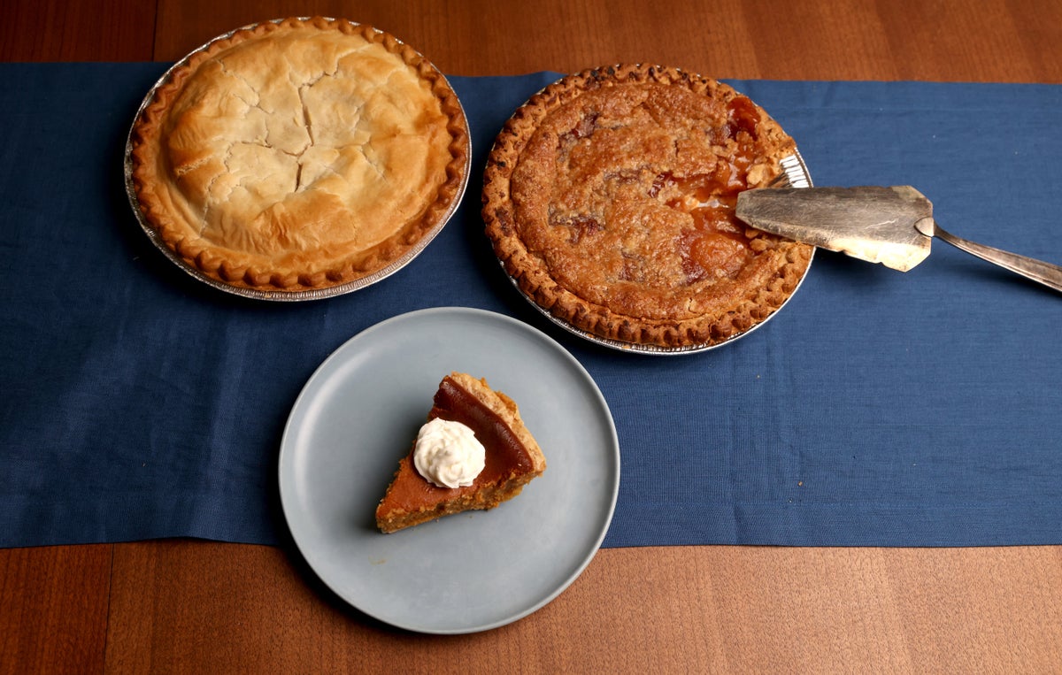 Which Thanksgiving Pie Gives You the Biggest Sugar Rush?