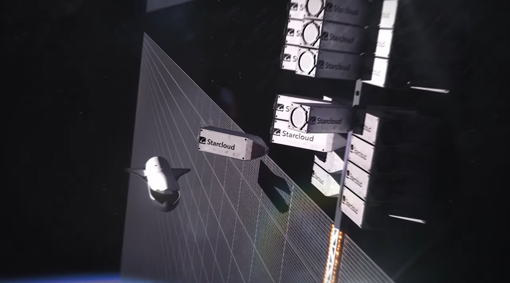 Maqueta del centro de datos orbital Starcloud de cerca