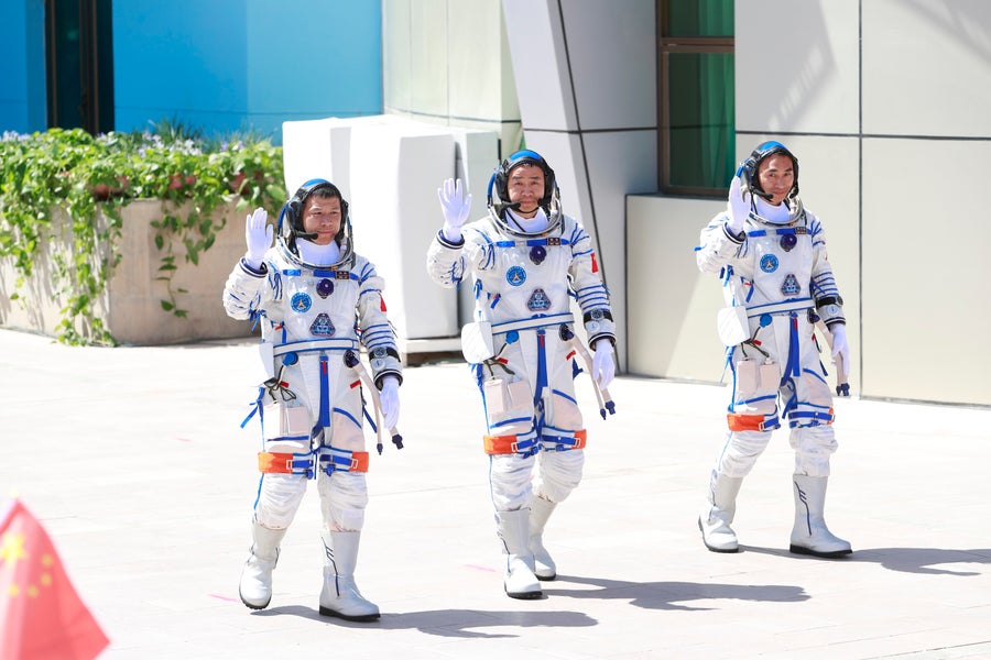 https://static.scientificamerican.com/dam/m/496ceab09a6dc256/original/Shenzhou-20-Astronauts-GettyImages-2211718684.jpg?m=1762539440.162&w=900