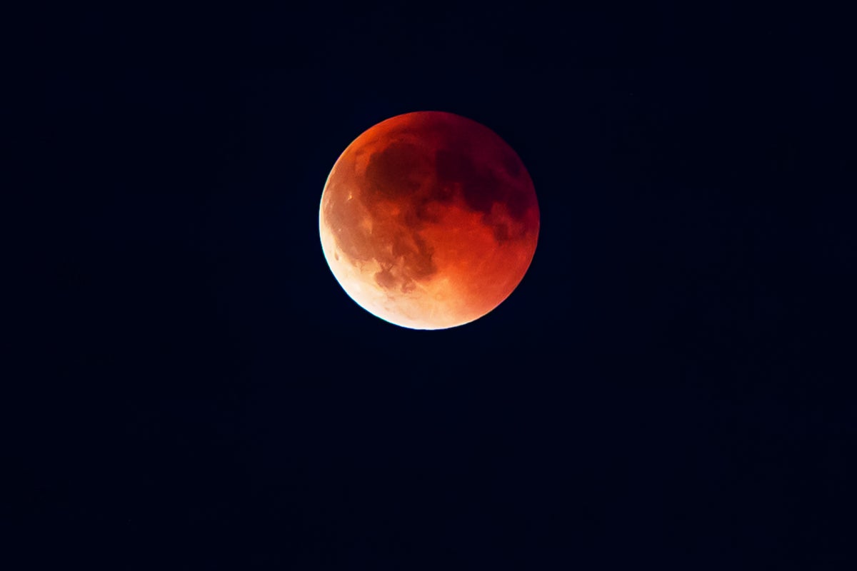 Total lunar eclipse shows the moon turned a red color