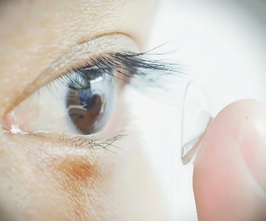 Lighted Contact New Infrared Contacts Let You See in the Dark | Scientific American