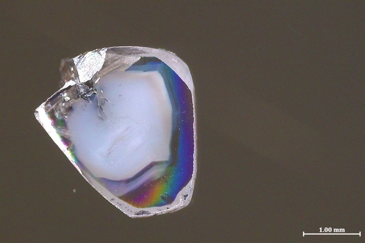 The Almost Impossible' Chemistry of Two Deep-Earth Diamonds Shows How These Gems Form