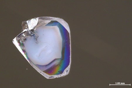 One of the diamonds featuring the contradictory inclusions.