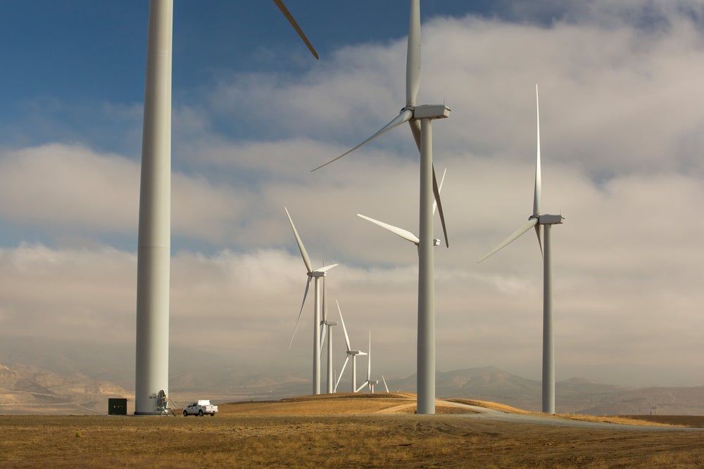 https://static.scientificamerican.com/dam/m/6377c3ba58b5c745/original/tehachapi_pass_wind_farm.jpg?m=1752688886.692&w=1000