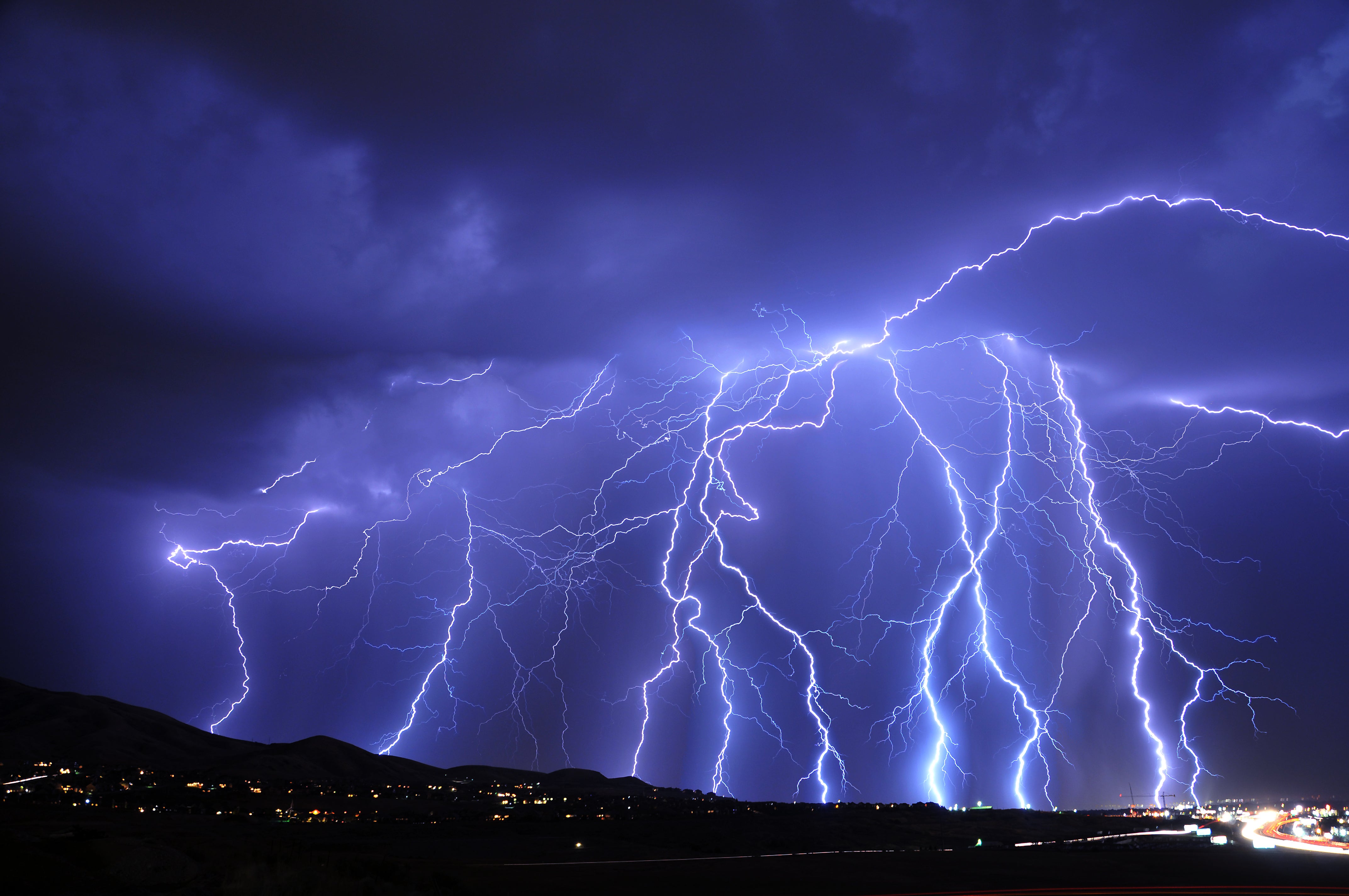 When Lightning Strikes: The Surprising Science Behind Nature's Flashy Showdown