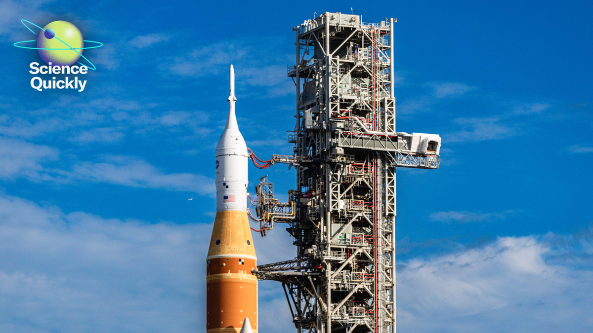 Illustration of NASA's Artemis rocket and Orion spacecraft rolled out to the launchpad