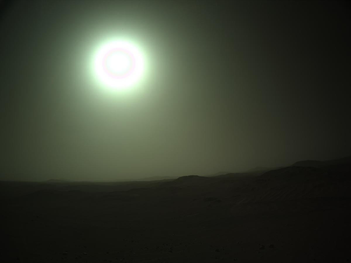 NASA's Mars Perseverance rover looks at the sun on November 25.