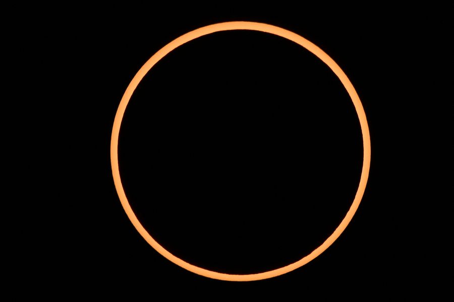 First solar eclipse of 2026 blazes a ‘ring of fire’ above Antarctica ...