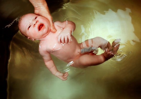 El parto en agua no es mejor –ni peor– para el bebé