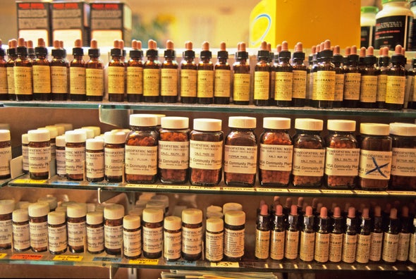 Las etiquetas de los medicamentos homeopáticos ahora deberán señalar que los productos no funcionan