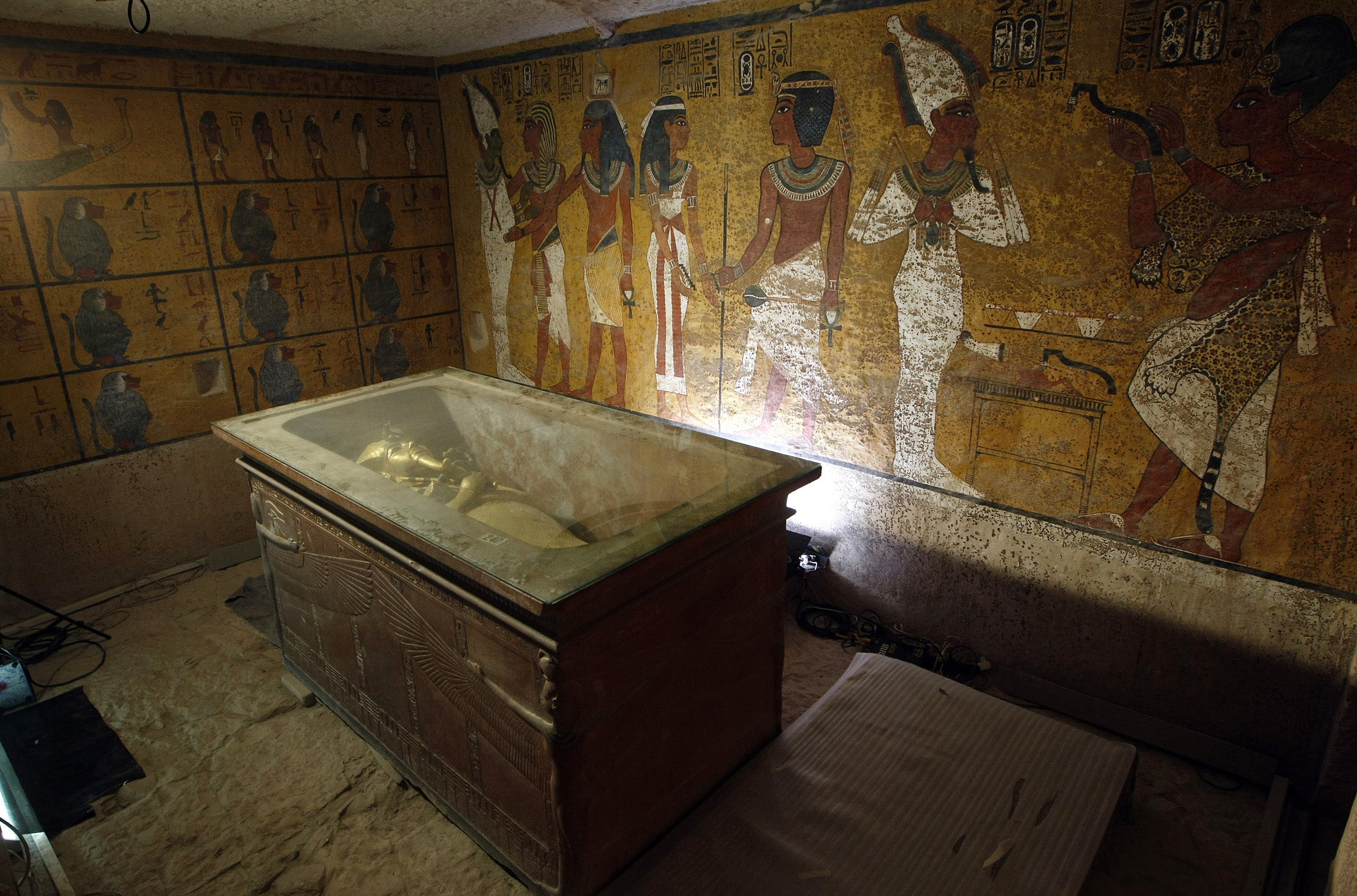 5 Unsolved Mysteries of King Tut's Tomb | Scientific American