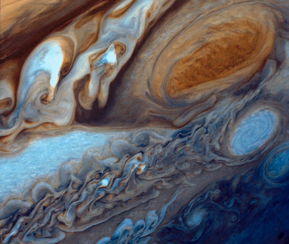 Jupiter's Great Red Spot May Broil Planet's Atmosphere