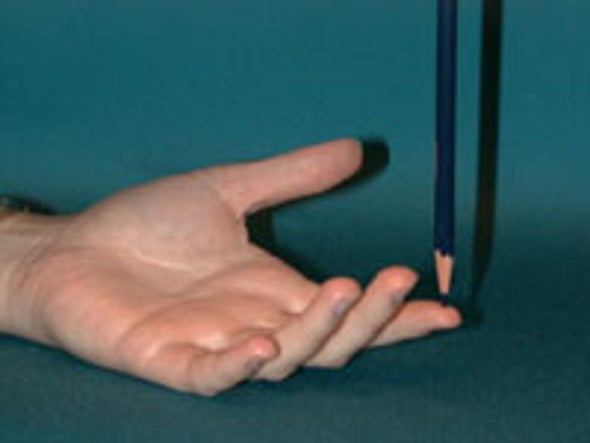 Random Movements Help Humans Balance