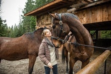 Horses Recognize Pics of Their Keepers