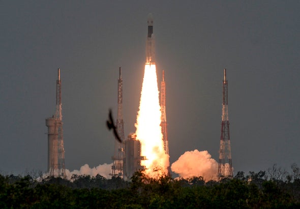 India Loses Contact with Lunar Lander