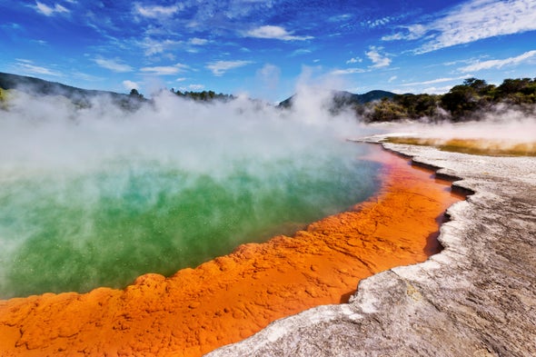 "Zombie Volcano" Slowly Grows beneath New Zealand