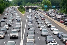 Unsnarling Traffic Jams Is the Newest Way to Lower Emissions