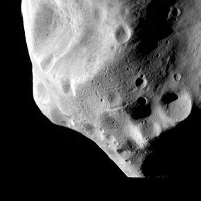 Comet-Chasing Rosetta Spacecraft Gets an Up-Close Look at Asteroid Lutetia [Slide Show]