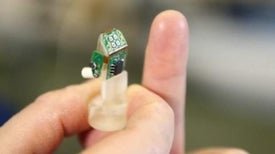 Bionic Fingertip Discriminates Textures