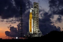 NASA's Artemis Delays Fuel Controversy over Rocket Design