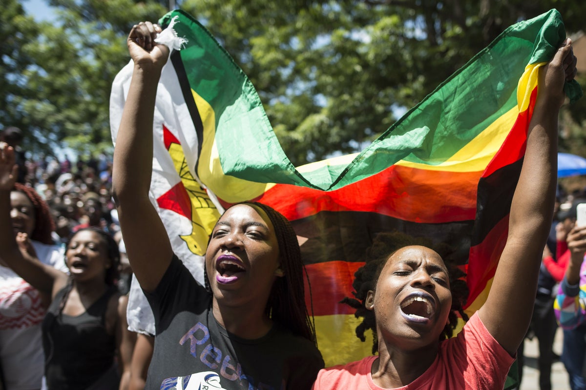 Zimbabwe's Scientists Hope Political Change Will Revitalize Research