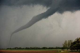 Possible Links between Warming and Tornadoes Are Still Murky