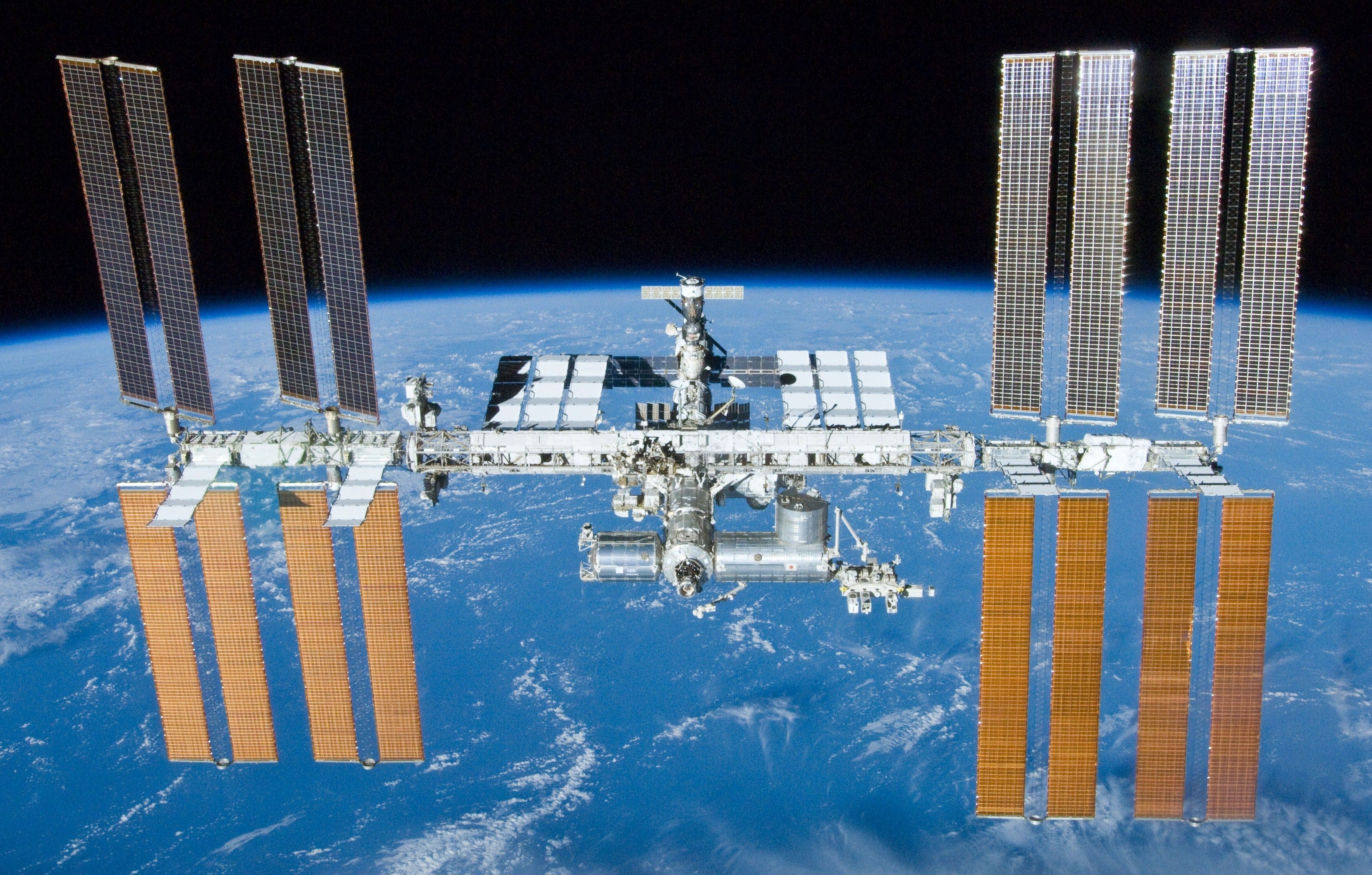 international space station interactive